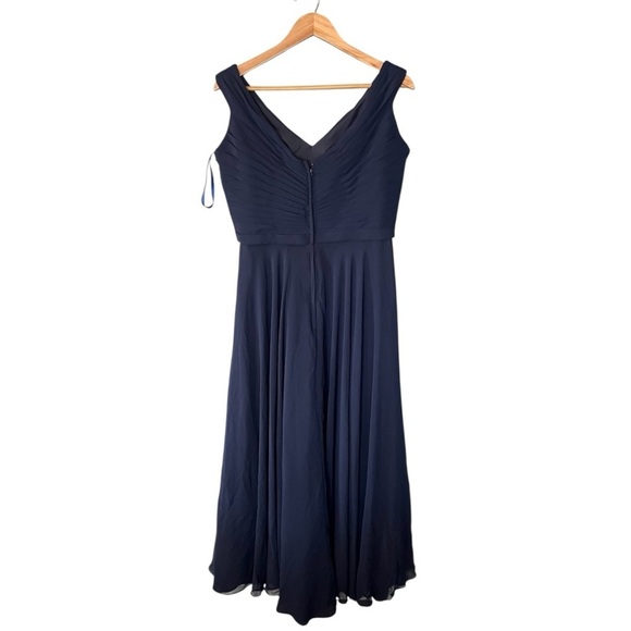 Mori Lee Madeline Gardner Bridesmaids Dress Off Shoulder Neckline Navy Chiffon - Picture 3 of 11